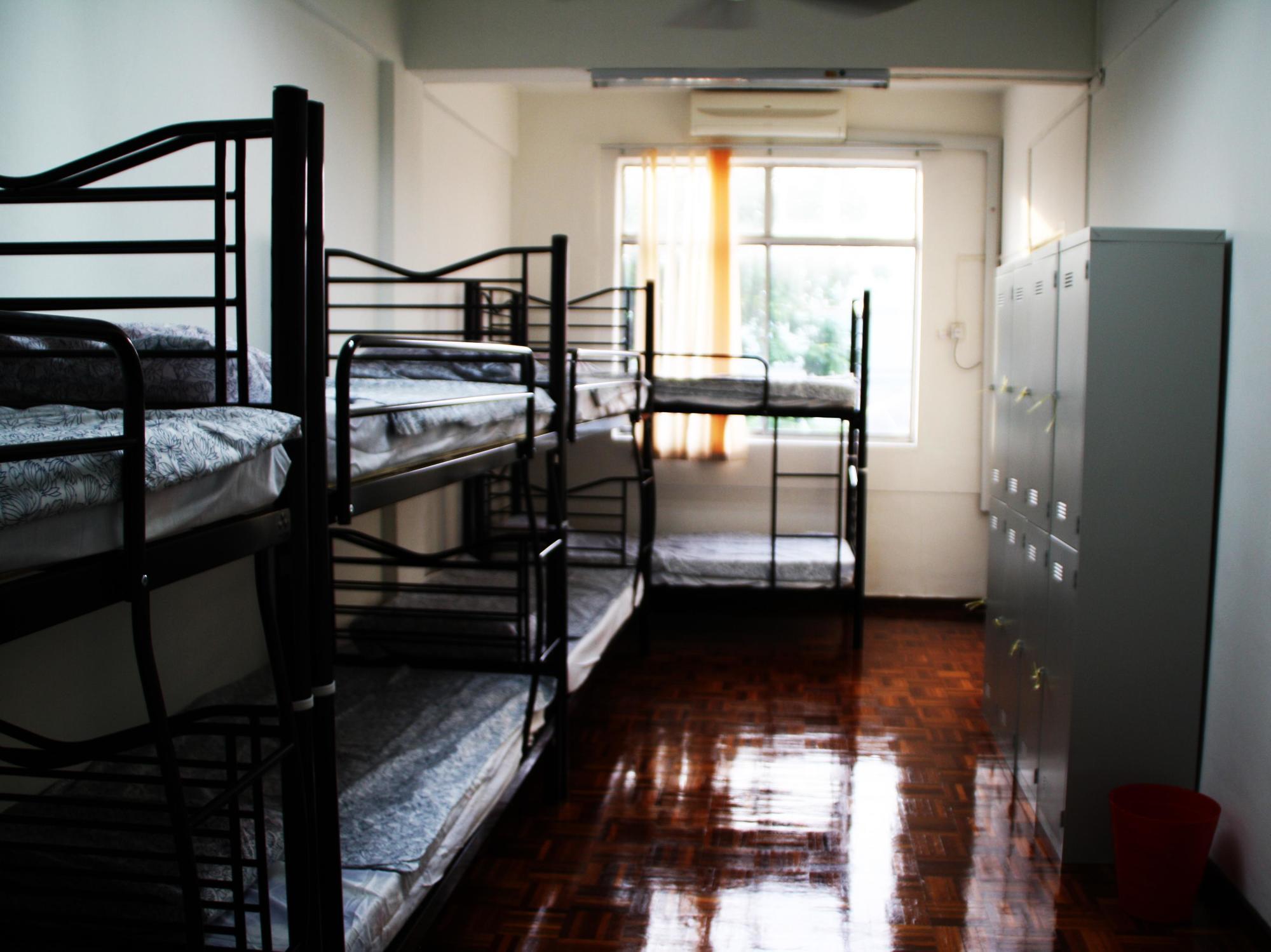 Spot On 89872 Kuantan Backpackers Otel Dış mekan fotoğraf